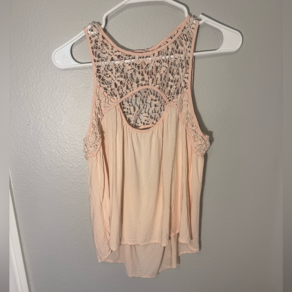 Elegant Lace Peach/ Light Pink‎ Tank Top -Perfect for V-Day